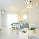 Second Luxury Apartman *