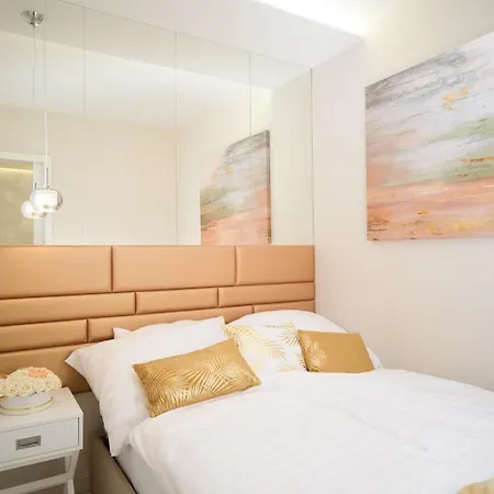 Second Luxury Apartment
