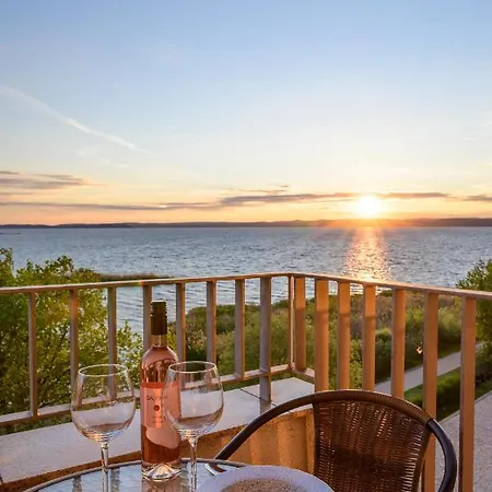 Apartment Second Luxury *